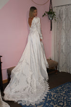 Load image into Gallery viewer, 90's - shot through the heart