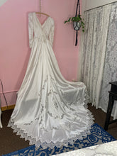 Load image into Gallery viewer, 90's - shot through the heart