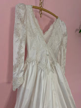 Load image into Gallery viewer, 90's - shot through the heart