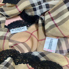 Load image into Gallery viewer, 00's - Burberry lingerie set