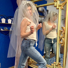 Load image into Gallery viewer, 70's - wide lattice Juliette cap & veil